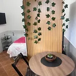 Quarto Completo